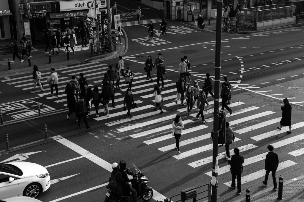 ホリエモン,地に足をつける,グラウンディング,心理学,自分づくり,副業,洞察